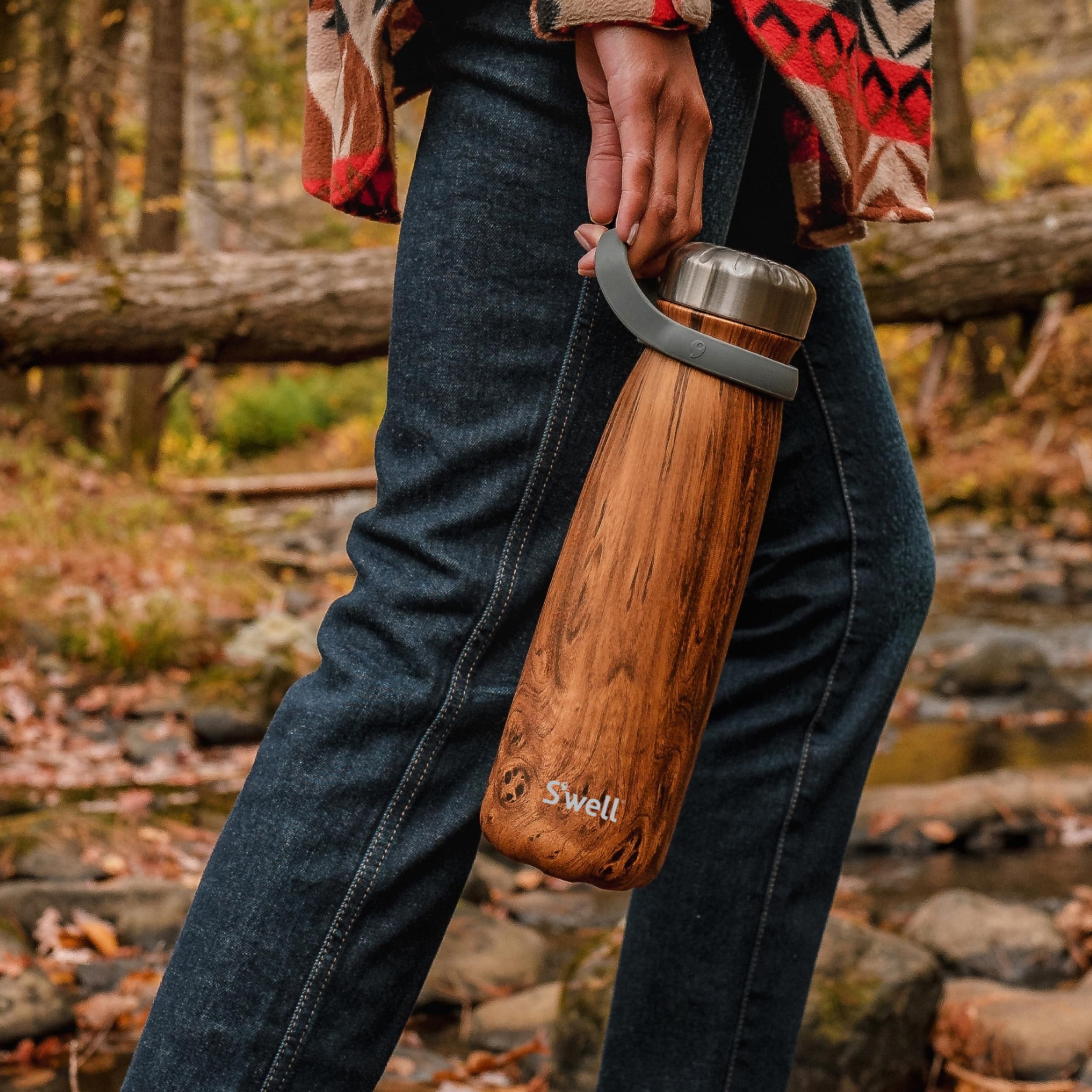 Amazon.com: S'well Stainless Steel Traveler With Handle